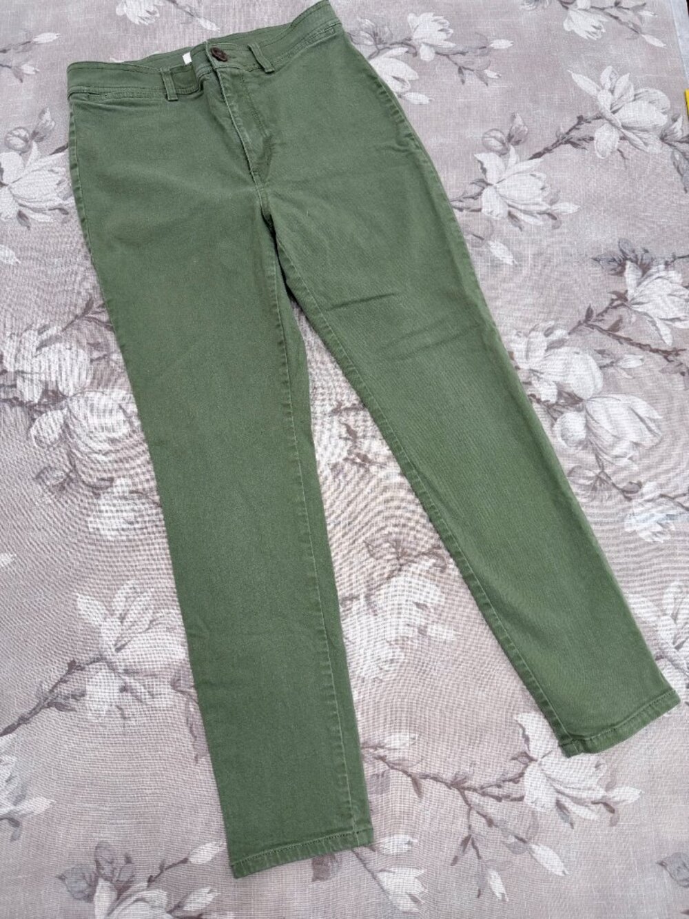 LOFT Olive Green Slim Straight Stretch Jeans Women’s Size 4 Mid Rise